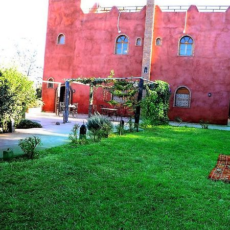 ホテル Latifa House Sbiti エクステリア 写真