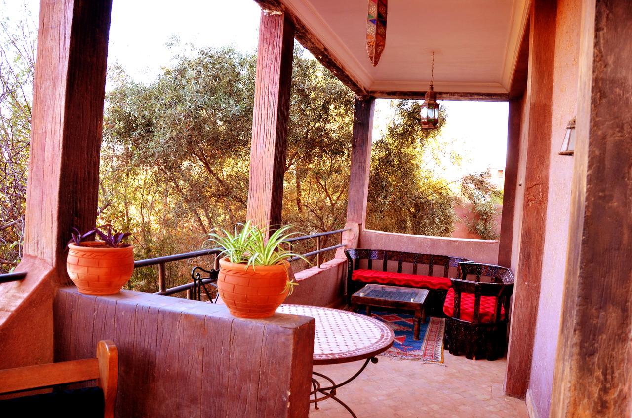 ホテル Latifa House Sbiti エクステリア 写真